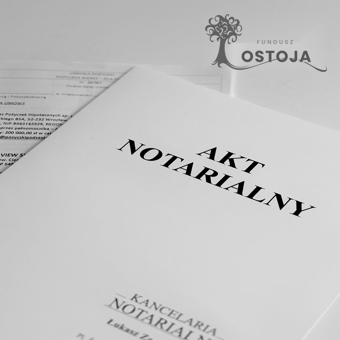 Akt notarialny i umowa pożyczki pod zastaw mieszkania